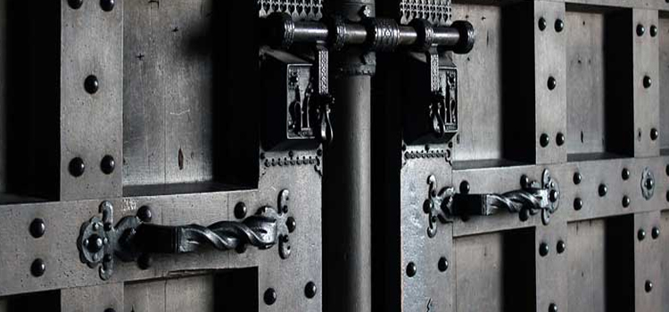 steel entry door repair in Lemoore Station
